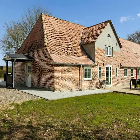 Farah - 25km From The Sea By Interhome